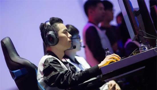 LOL���޶Կ���OMGvsMVPս�� OMG����LPL����MVP�����ɹ�