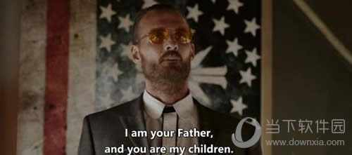 演员Greg Bryk扮演神父Joseph Seed