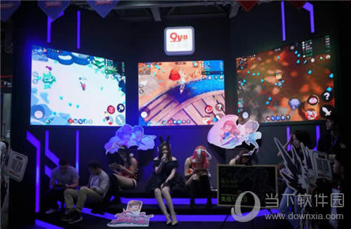 �����ϳ�����Ů��ս��