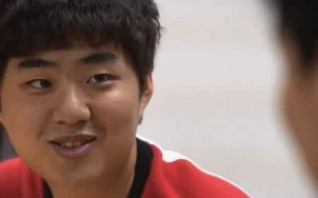 SKT�ھ�Ƥ��͵�ܰ��ع� Faker��Ȼ����ѡ������