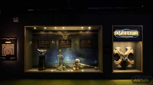 �Ǽ�ս�����������βѡʲô ѡ������СŮ������ô��