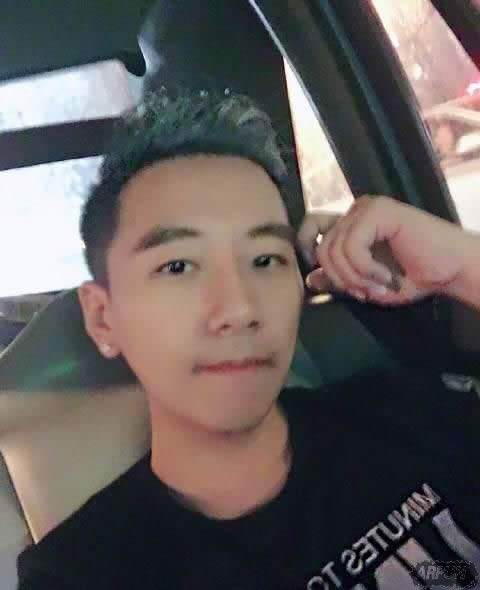 Ӣ�����˹ٷ����������˹����� ����ƤС���Ȼ����