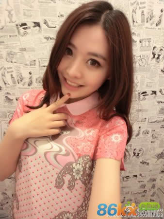 10��Ů����ʦ��У���찲�����ϼ�΢����˽����